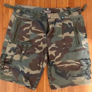 camo shorts